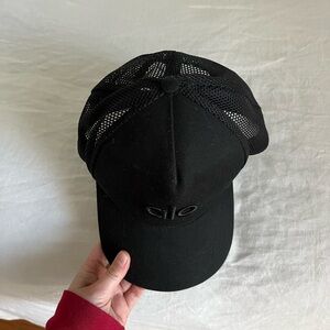 Black alo hat